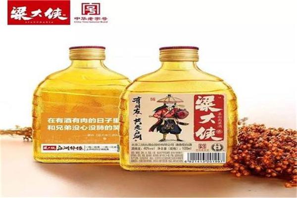 粱大侠白酒