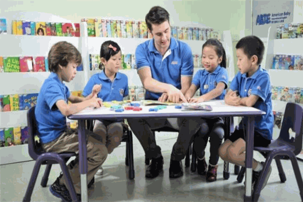 何嘉仁少儿英语加盟