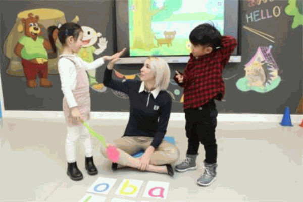 Kids Town英语俱乐部
