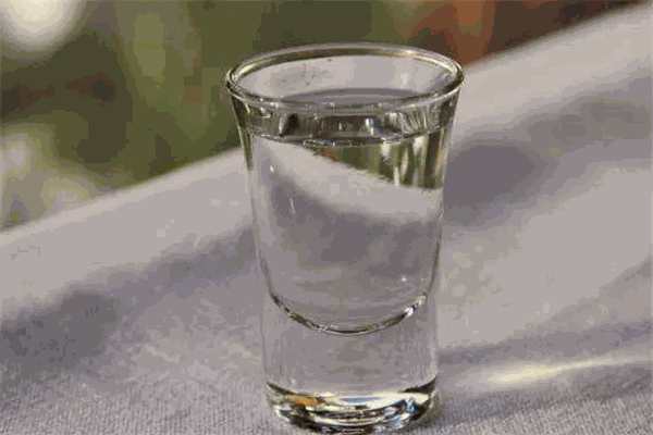好摄酒白酒