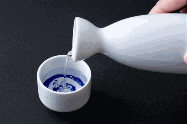 好摄酒白酒