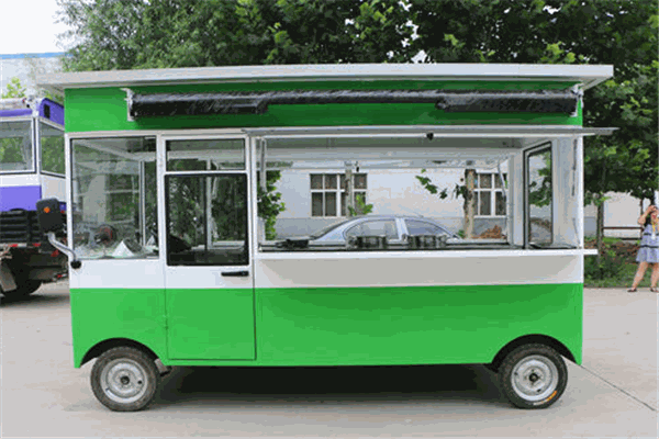 金彭小吃车