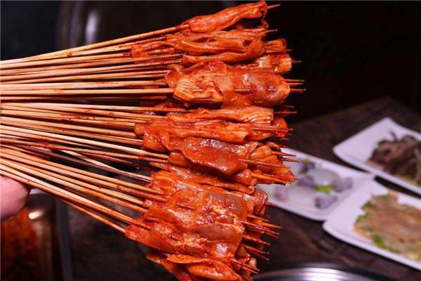 吃闹热火锅串串