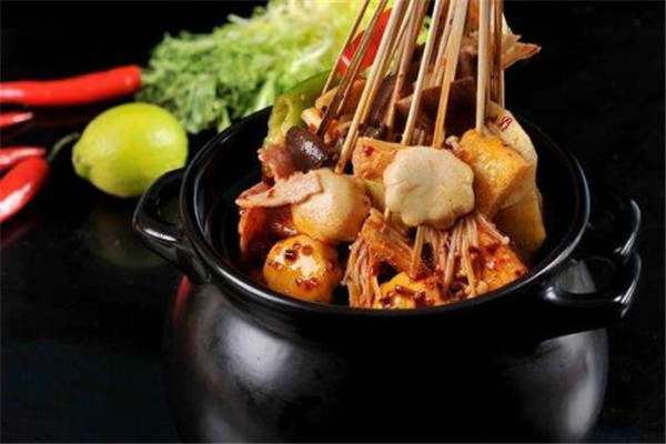 小芳冷串串