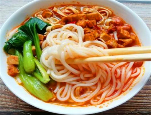 四季香骨汤米线