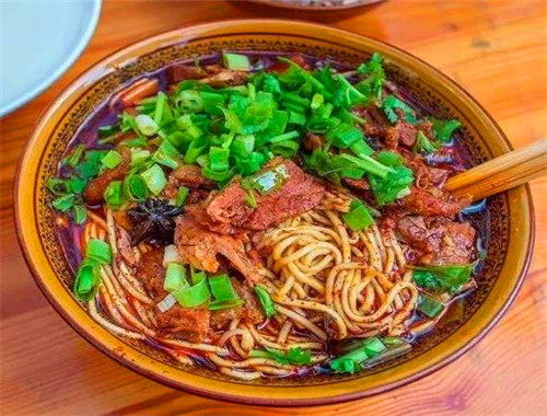 襄阳牛肉面