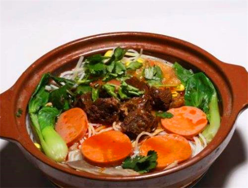 小豆面砂锅馆