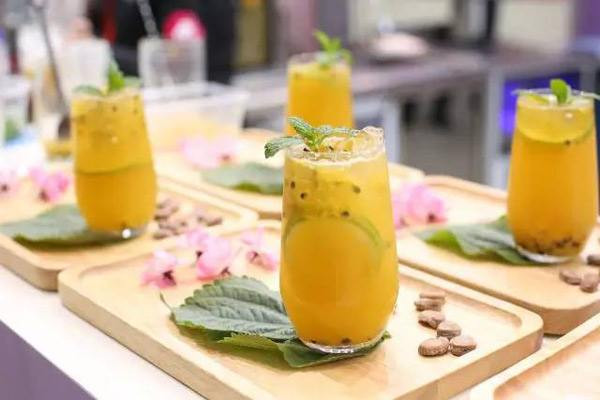 茶小萌黑龙茶