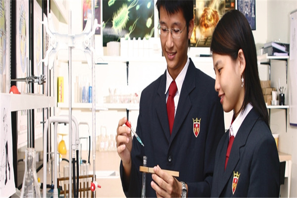 英仕学院
