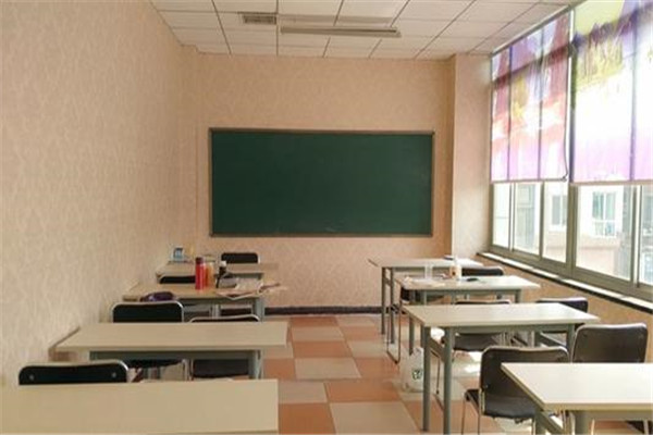 知其教育