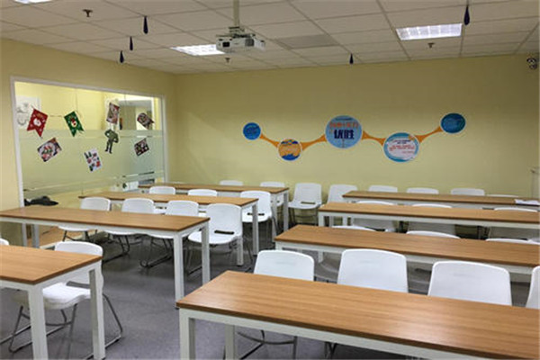 学易教育
