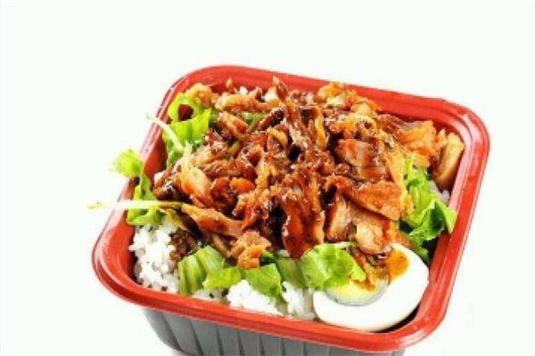 张秀梅烤肉拌饭