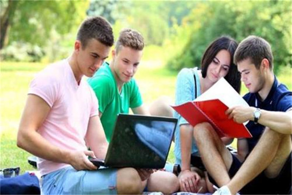 学成国际教育