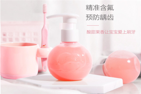 红色小象