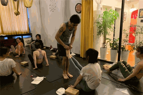 四方瑜伽会所加盟