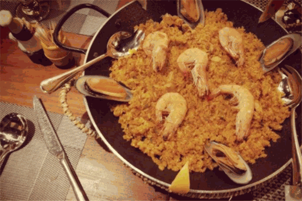 萨露贝雅西班牙海鲜饭