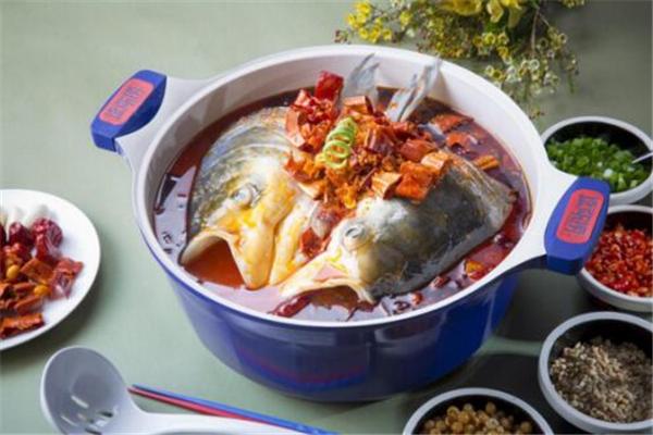 谭鱼头火锅