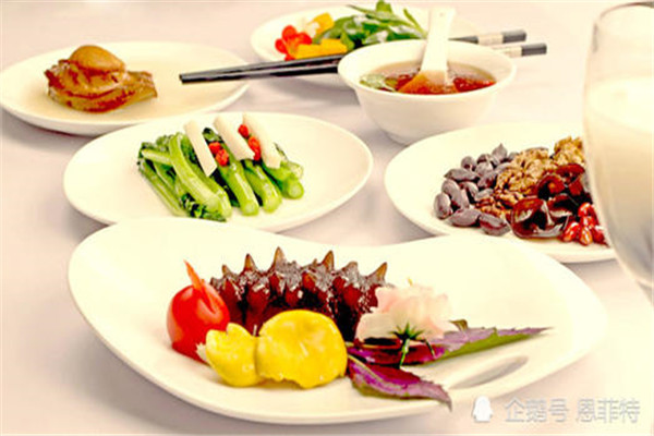 安泉营养膳食月子餐