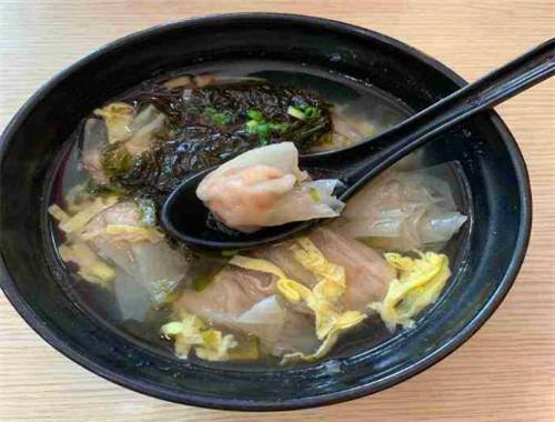 巧燕坊燕皮馄饨