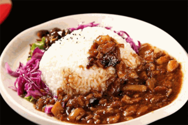 锅先生卤肉饭