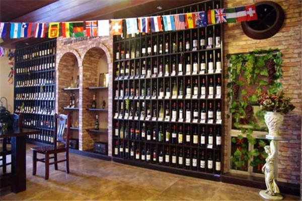 名庄国际葡萄酒窖