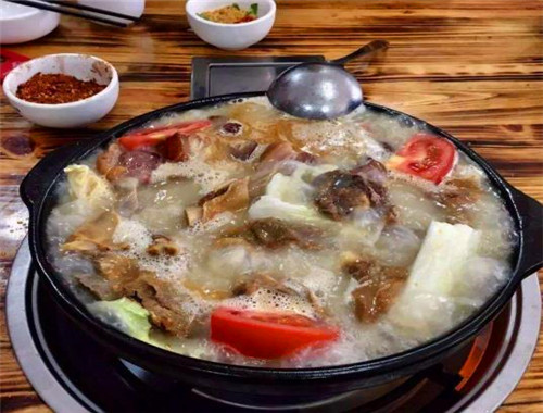 丽江腊排骨火锅