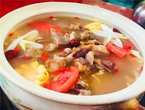 丽江腊排骨火锅