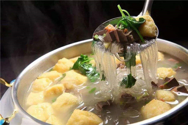 味家鸭血粉丝汤