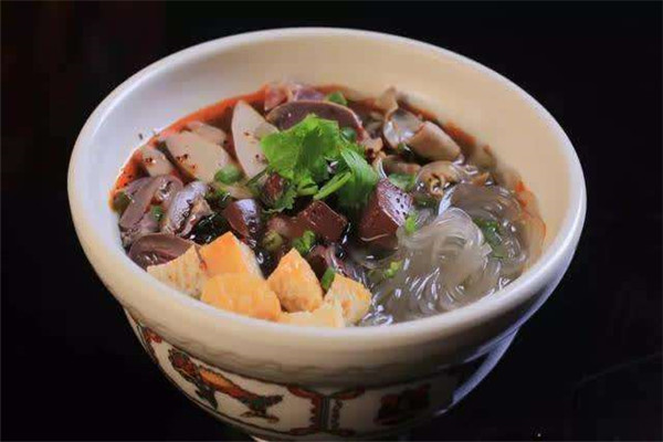 永兴鸭血粉丝汤
