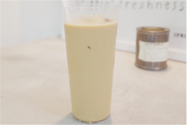 布拉品奶茶