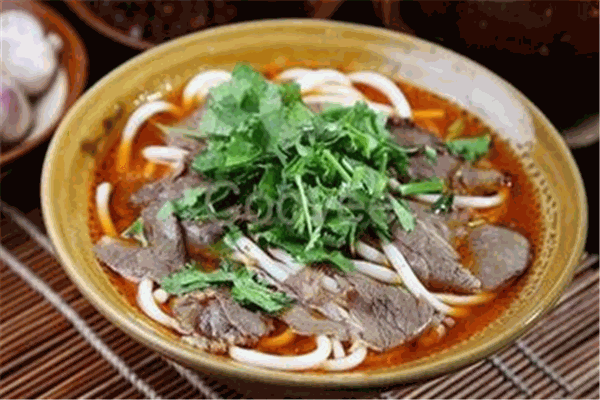 威哥羊肉粉