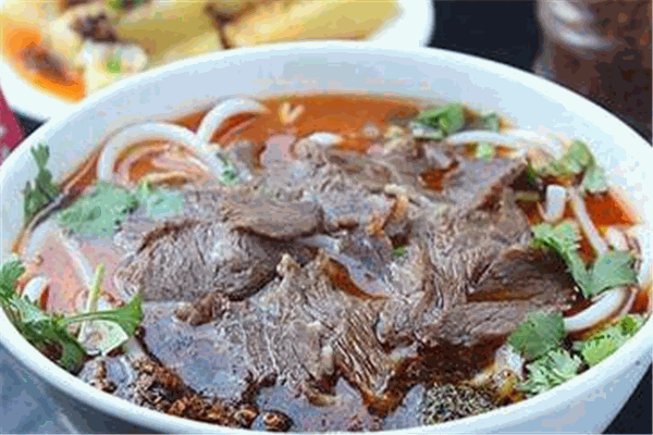 威哥羊肉粉