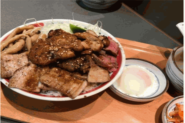七丼烧肉饭