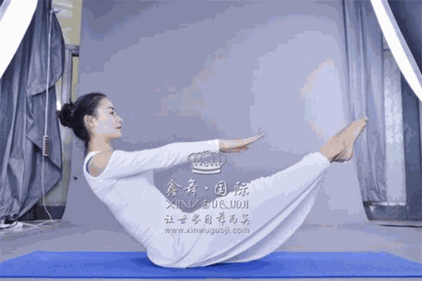 鑫舞国际瑜伽