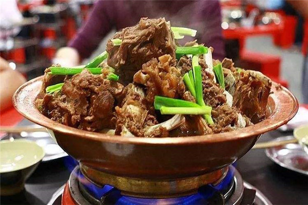城一锅羊蝎子