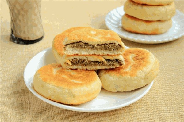 九粥香馅饼