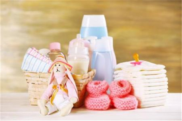 鸿翔婴儿用品