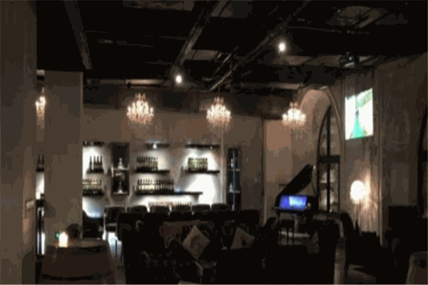 罗斯福酒窖餐厅