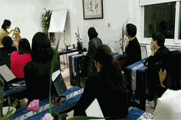 慧时光女子学堂文化会所