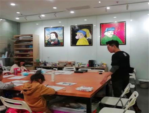 蓝色金国际艺术中心