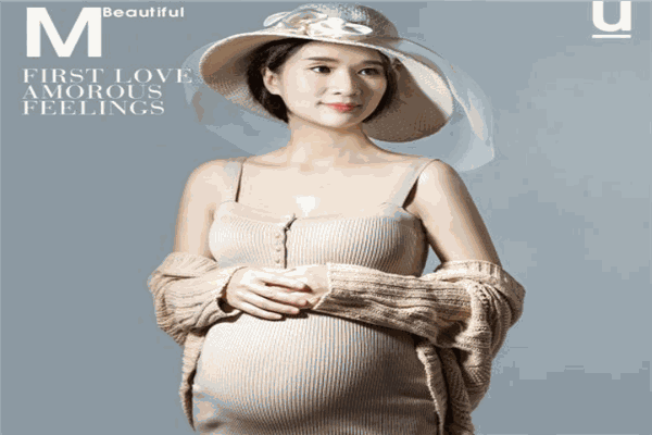 靓点婚纱摄影加盟