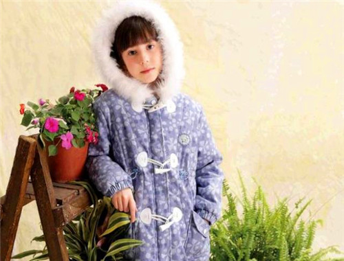 贝贝怡婴幼服装