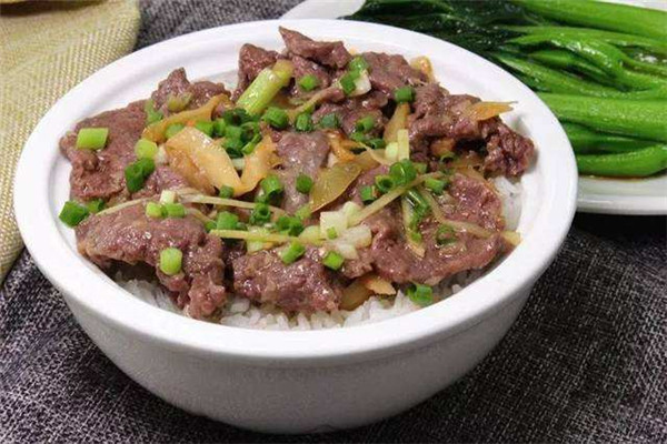 小食娘卤味蒸饭
