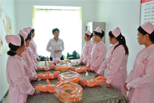 七色光母婴培训加盟