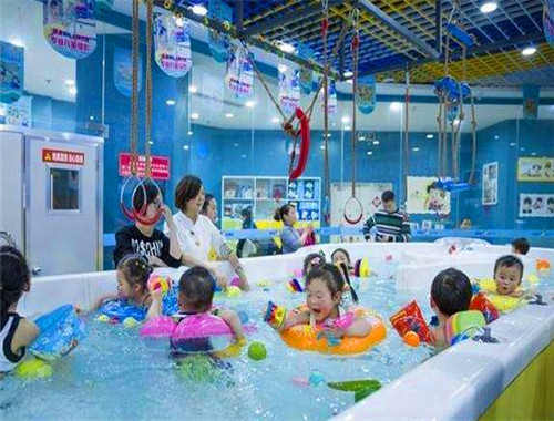 嘟嘟家婴童SPA水育乐园