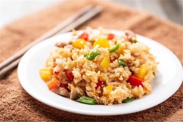 丰索旺铁板炒饭