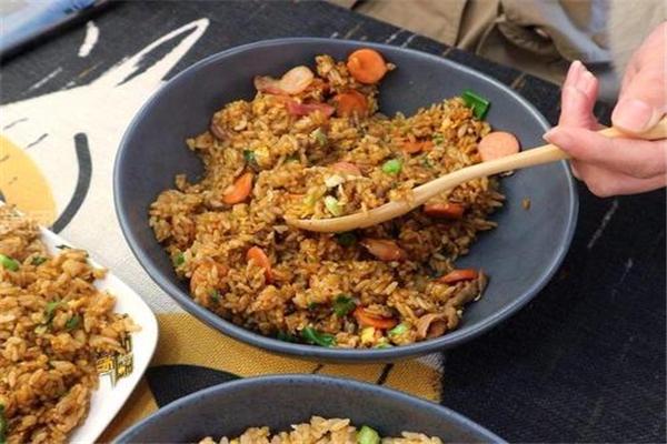 黑金蛋炒饭