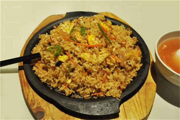 禾木铁板炒饭