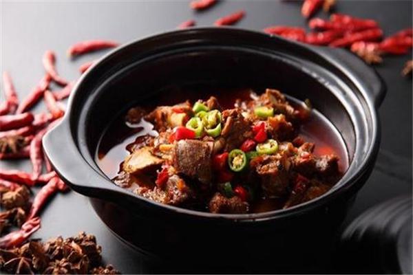 钟铭瑜重庆火锅