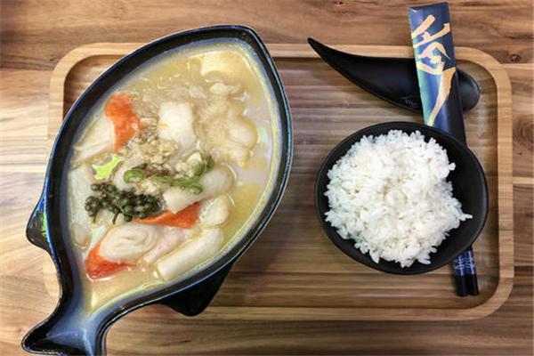韩主厨酸菜鱼饭